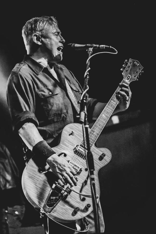 Kirk Brandon