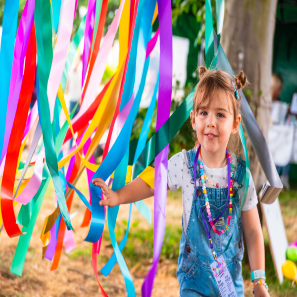 Colourful streamers