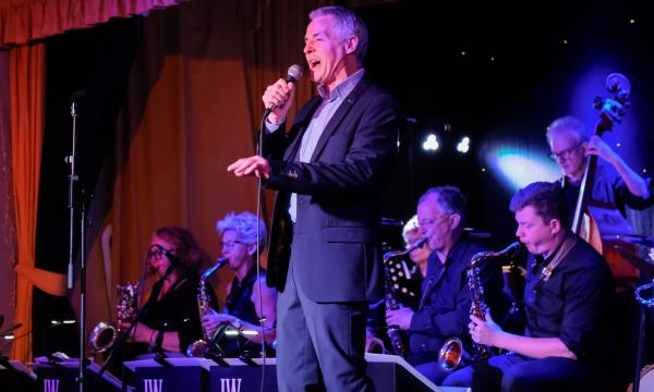 Big Band Singer