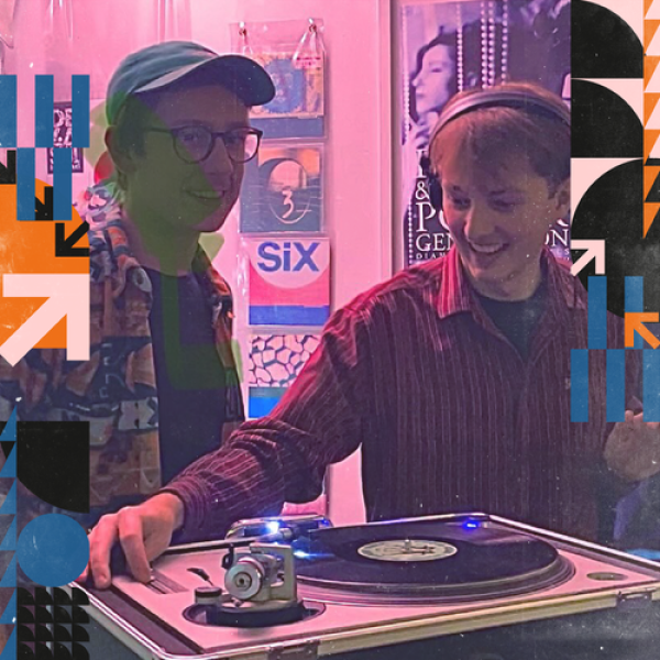 DJ's playing music