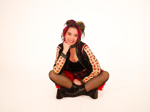 Ria Lina