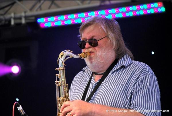 Rod Mason playing saxophone