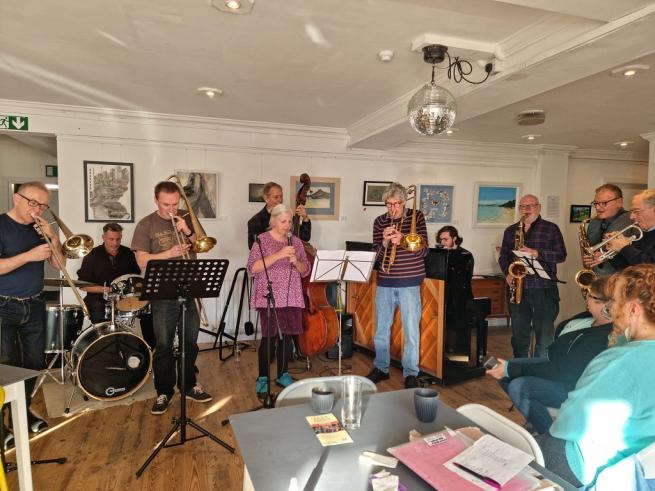 Group of musicians playing at Northlight Arts Jazz Jam 