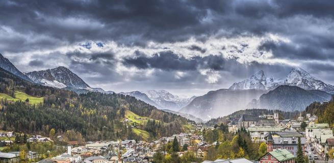 Photo of mountains during daytime