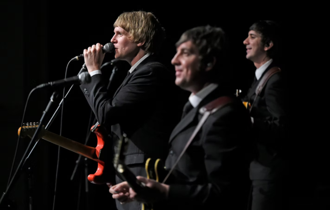 Sound of the 60s FT The Revolvers