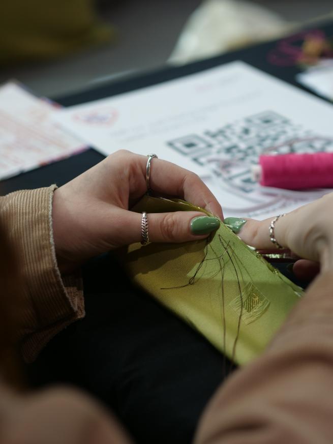 Hand sewing a scrunchie