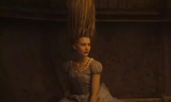 A slide from the 2010 film, "Alice In Wonderland"
