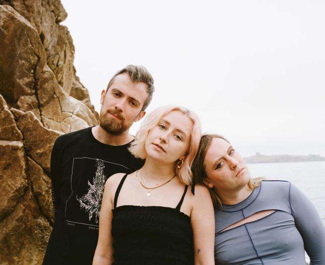 Irish feminist punk 3 piece play Leeds 