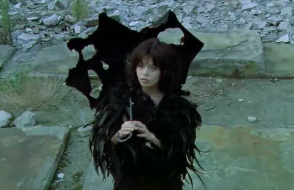Still from the film PiCNiC