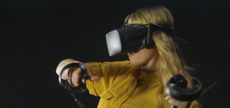 Unfinished Business Leeds: A Mixed Reality Portrait - Rosie Summers paints Alison Jolly