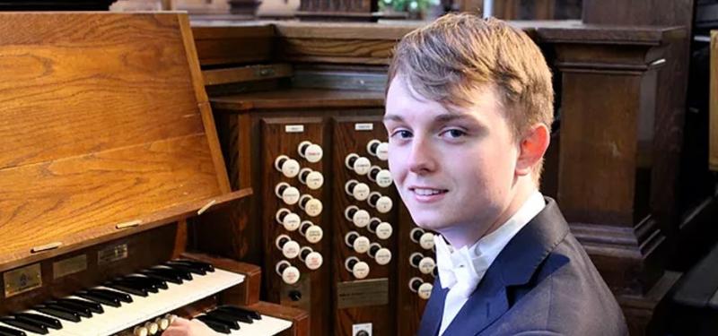 Leeds Lunchtime Organ Music - Joshua Stephens
