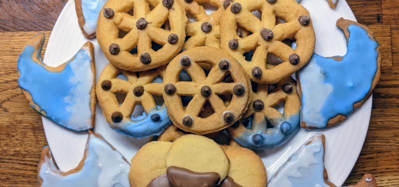Easter Activity: Make your own biscuits!