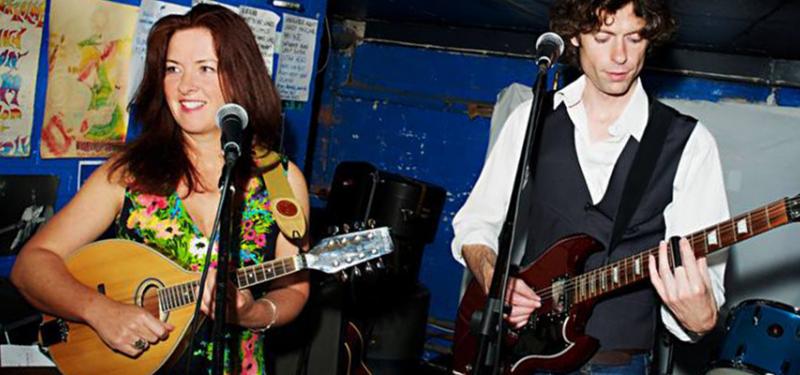 Seven Live Online: Louise & Adam (Little Mistakes) Seven Live Online: Louise & Adam (Little Mistakes)
