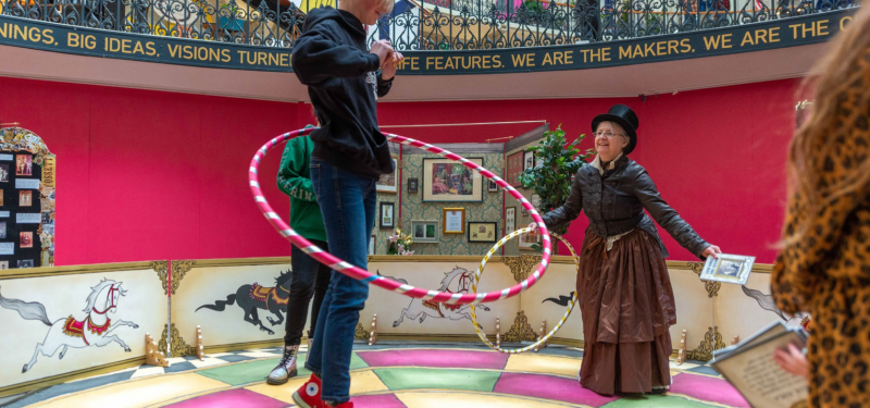 Miss Lily's Victorian Circus Game