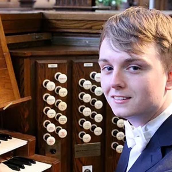 Leeds Lunchtime Organ Music - Joshua Stephens